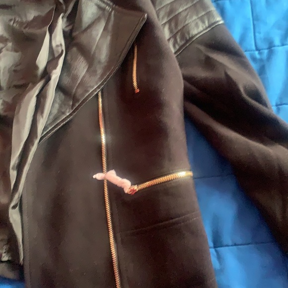 Forever 21 womens stylish jacket - Picture 3 of 6